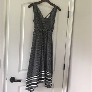 Motherhood Maternity Dress